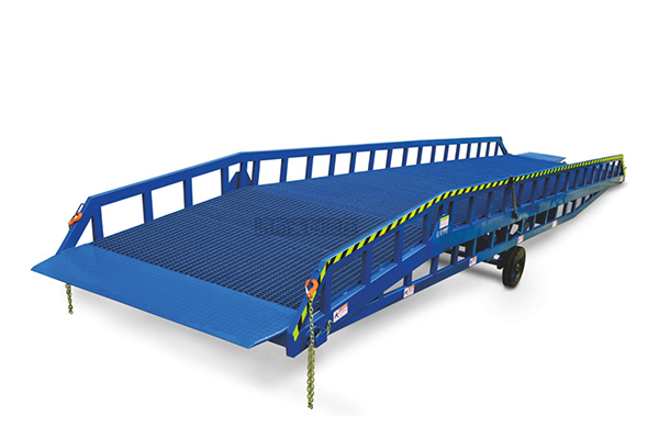 移動(dòng)式登車(chē)橋 移動(dòng)式登車(chē)橋